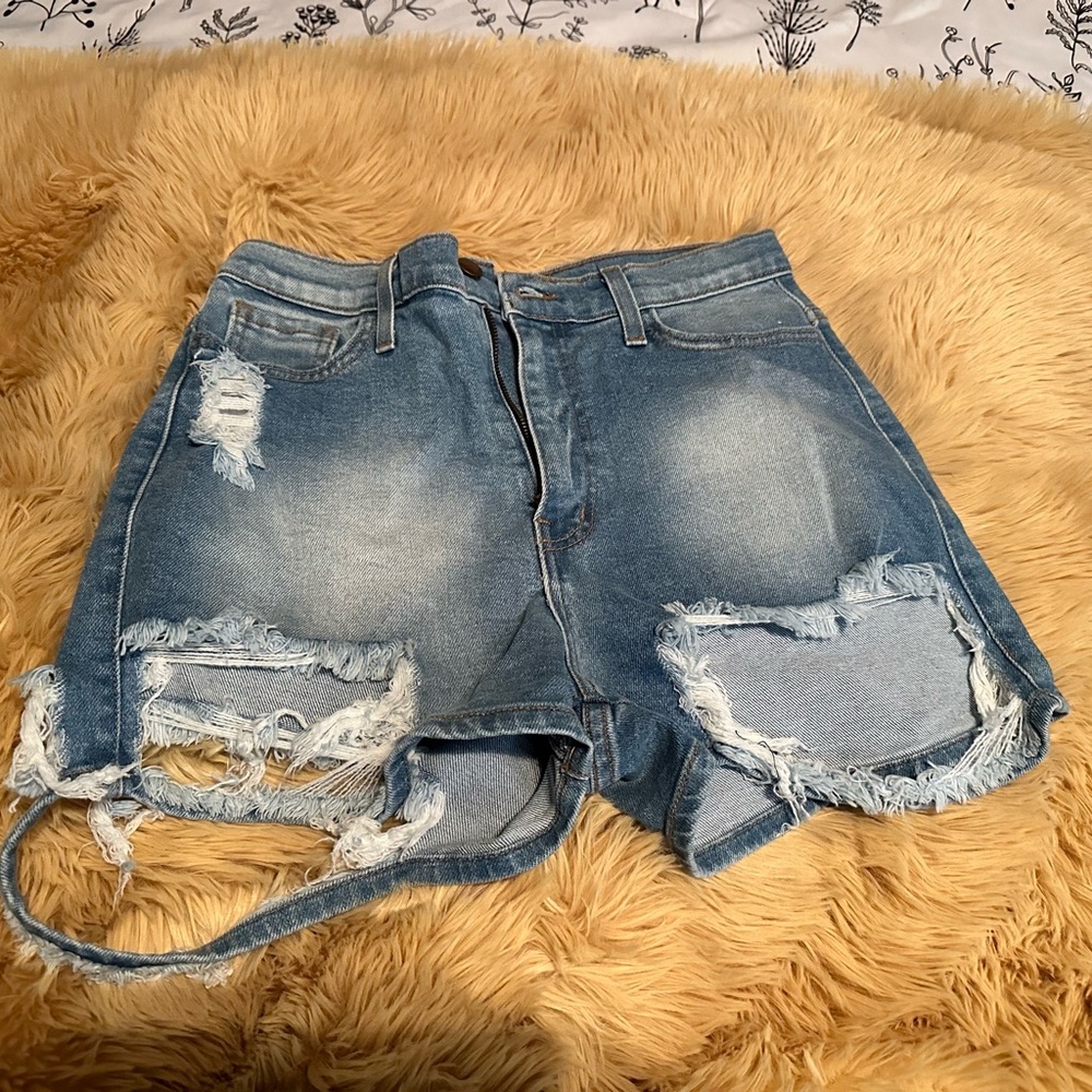 Juniors Vibrant Shorts Large
